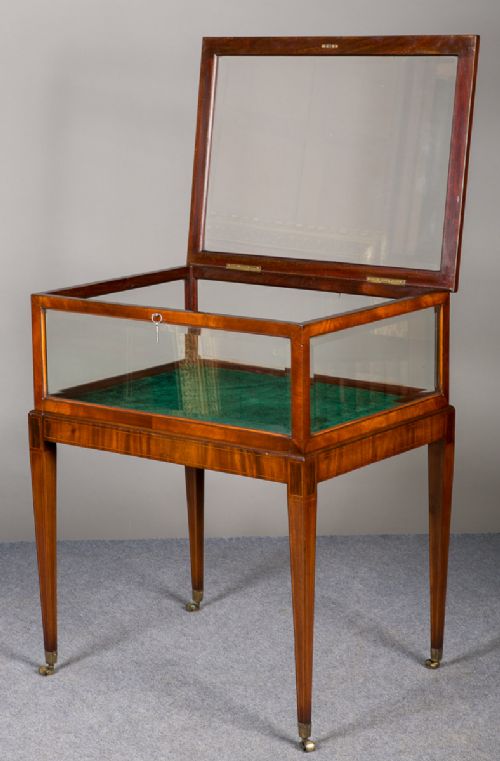 Mahogany Bijouterie Cabinet