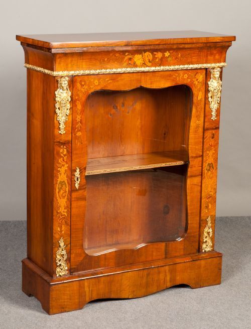Pier Cabinet