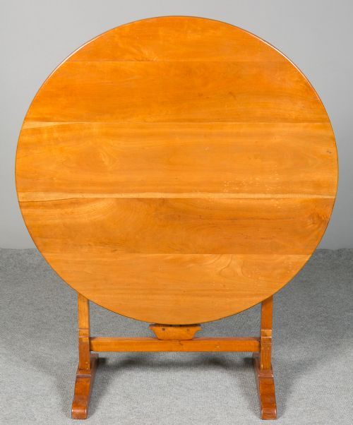 French Vendange Wine Tasting Dining Table