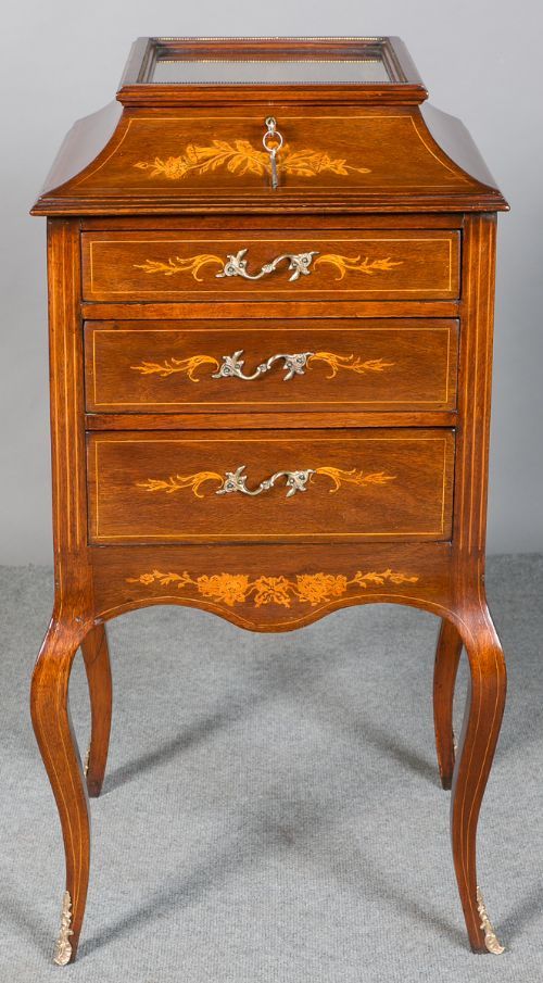 Unusual Bijouterie Display Cabinet