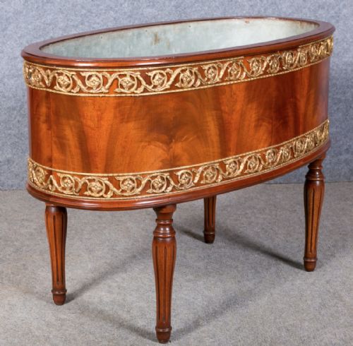 MAHOGANY PLANTER - ADDITIONAL PHOTO 1