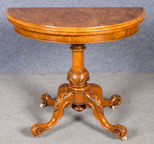 Good Victorian Walnut Card Table