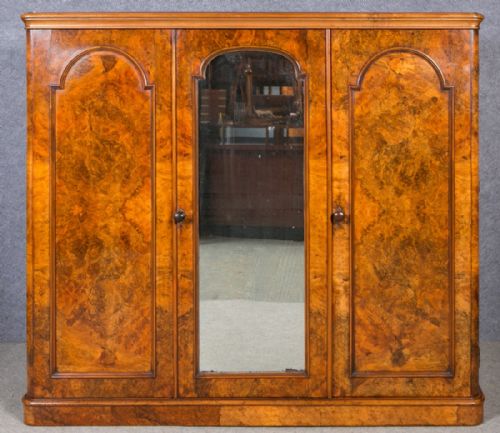 Victorian Burr Walnut Wardrobe / Compact
