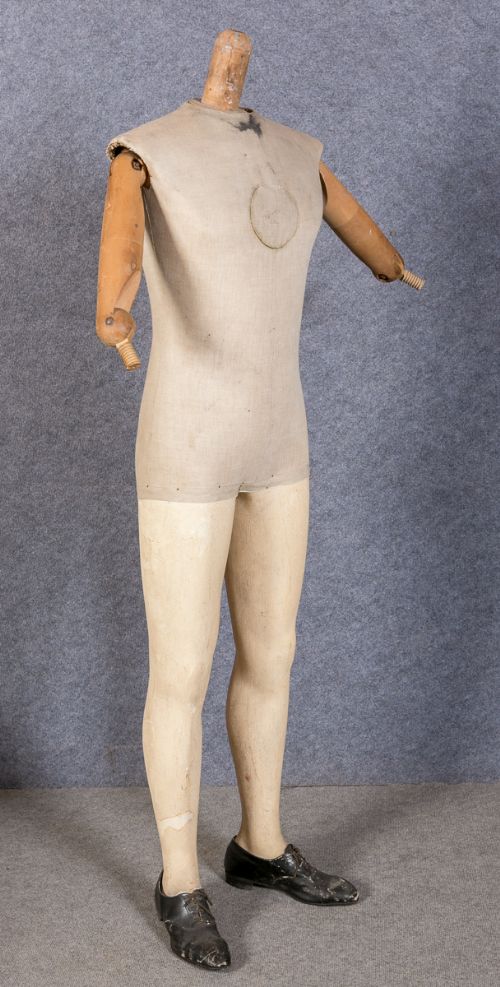 Antique Mannequin Dummy Model