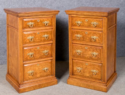 Fine Pair of Victorian Bedside Chests of Drawers