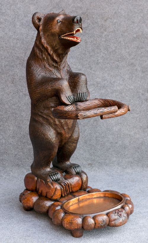 fig 1. P.Ruef Black Forest Bear Stick Stand