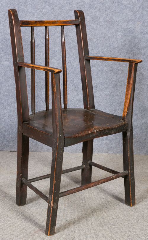 !8th.century Primitive Elbow Chair