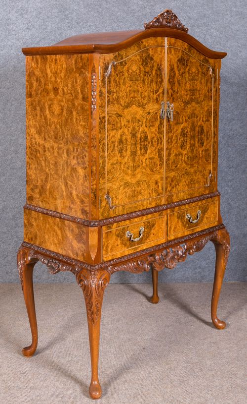Good Quality Cocktail Cabinet