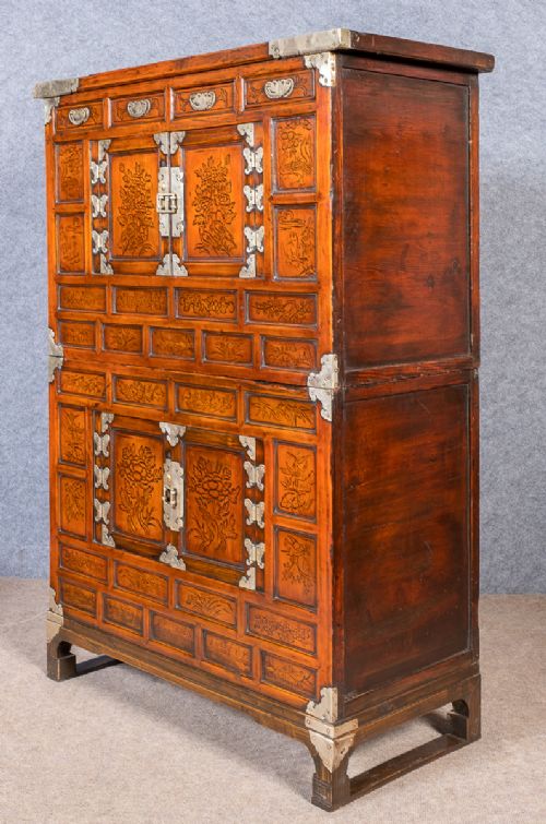 Korean "Marriage" Cabinet