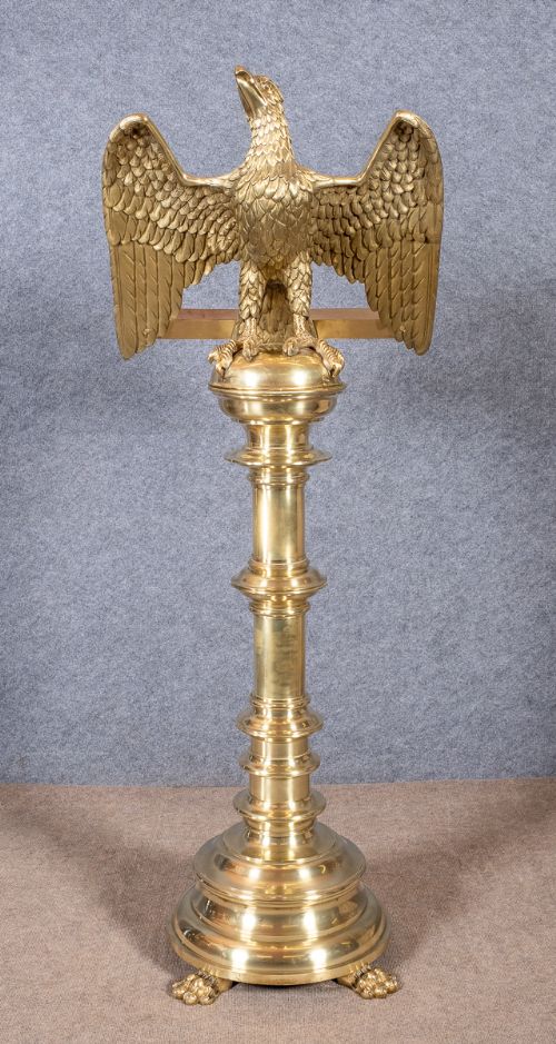 Fine Quality Eagle Lectern