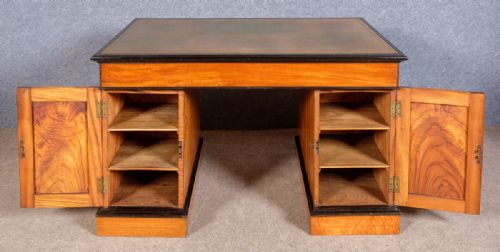 MAJOR WHITMORE'S SUPERIOR QUALITY CAMPAIGN DESK - ADDITIONAL PHOTO 7