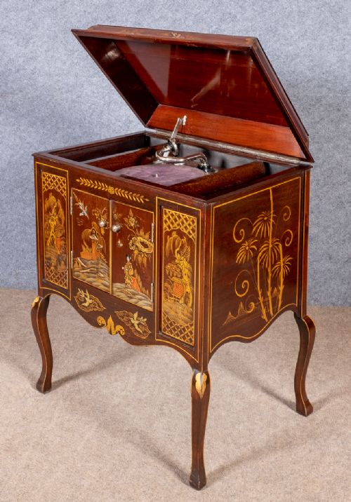 Working Chinoiserie Gramophone Cabinet