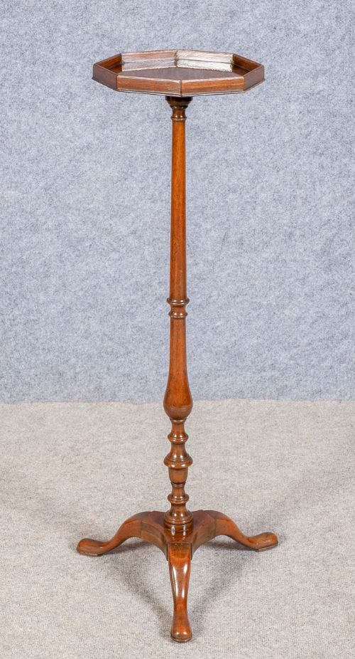 Queen Anne Style Walnut Torchere