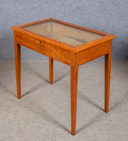 Edwardian Mahogany & Inlaid Bijouterie Table