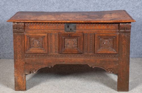 James I Oak Coffer