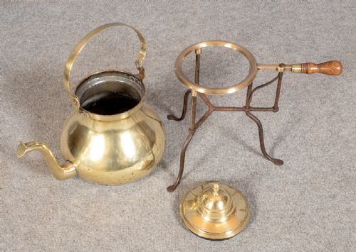 DUTCH PEAR SHAPED KETTLE TRIVET - ADDITIONAL PHOTO 3