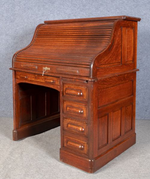 Superior Quality Oak Roll Top Desk