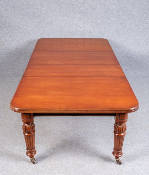 Superb Victorian Extending Dining Table