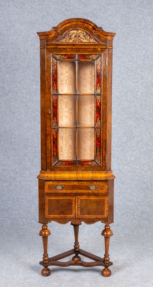 Unusual 18th.century Walnut Corner Cabinet