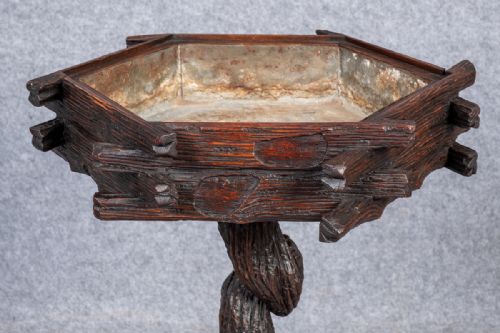 ANTIQUE BLACK FOREST PLANTER - ADDITIONAL PHOTO 2