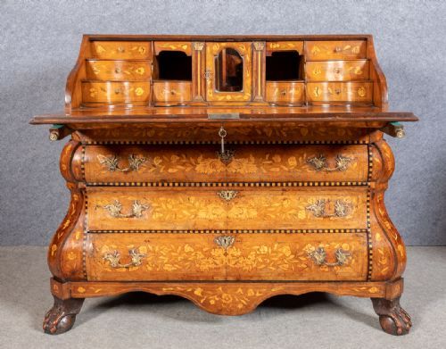 Stunning Dutch Walnut and Marquetry Bureau