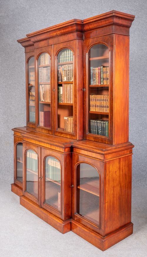 Good Quality Victorian Mahogany Breakfront Bookcase