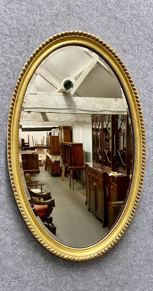 Edwardian Oval Gilt Wall Mirror