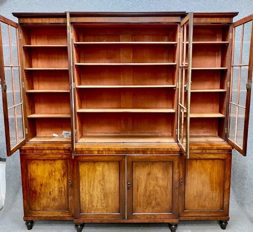 fig 1. George IV Mahogany Breakfront Bookcase