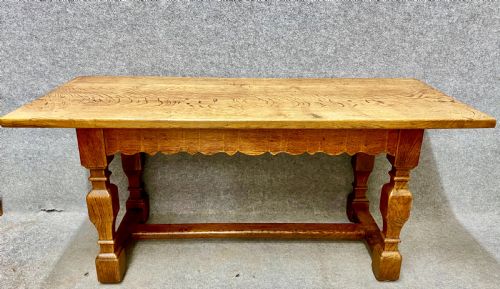 Solid Oak 18th.century Style Coffee Table