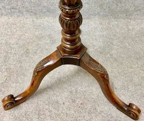 HEPPLEWHITE STYLE OCCASIONAL TABLE - ADDITIONAL PHOTO 4