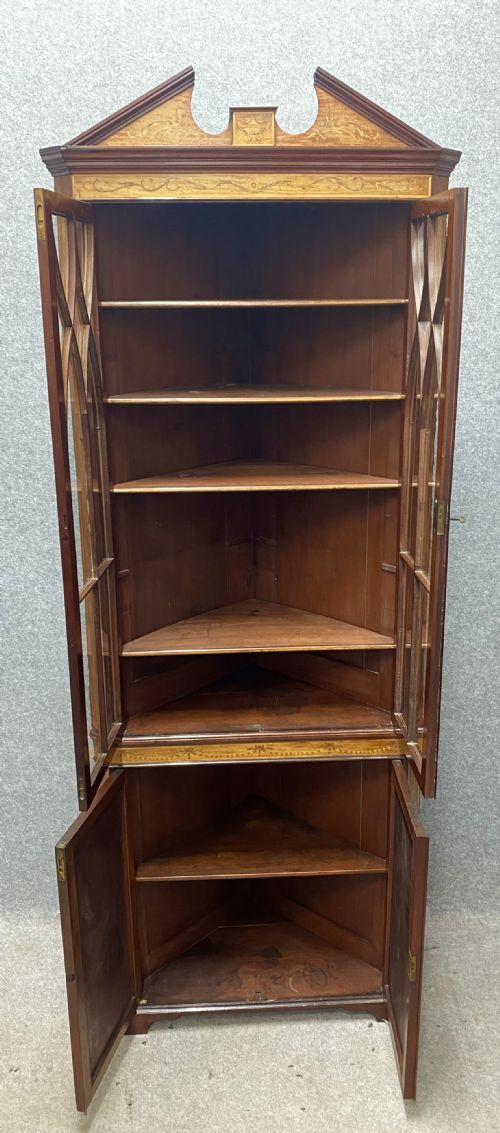 SHERATON REVIVAL MAHOGANY SATINWOOD INLAID CORNER CABINET - ADDITIONAL PHOTO 13