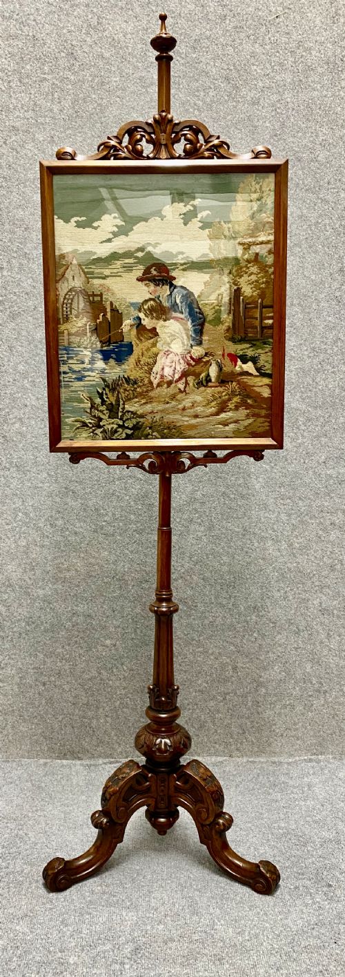 Good Quality Victorian Pole Screen
