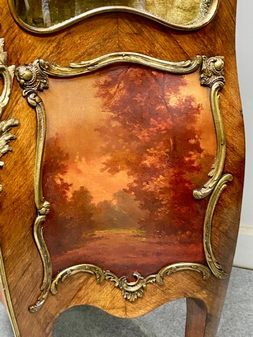 SUPERIOR QUALITY VERNIS MARTIN CABINET VITRINE - ADDITIONAL PHOTO 7
