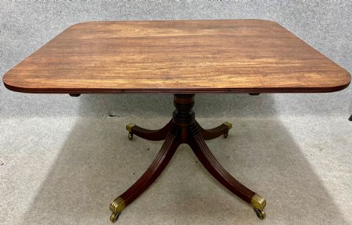 Good Quality Regency Breakfast Table
