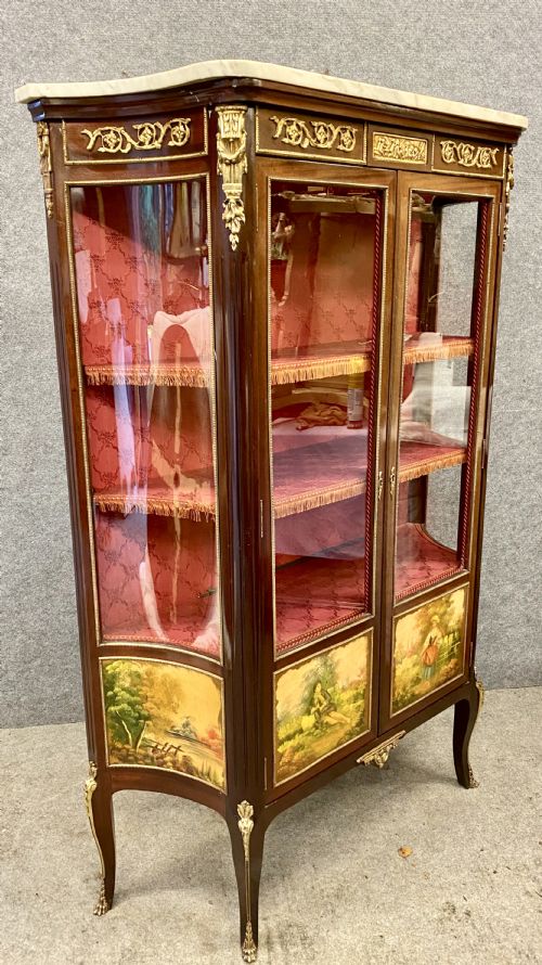 STUNNING VERNIS MARTIN DISPLAY CABINET - ADDITIONAL PHOTO 2