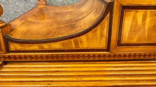 FINE GEORGE III SATINWOOD LADIES DESK - ADDITIONAL PHOTO 9