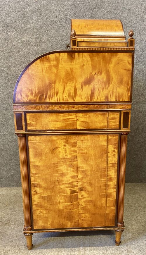 FINE GEORGE III SATINWOOD LADIES DESK - ADDITIONAL PHOTO 10