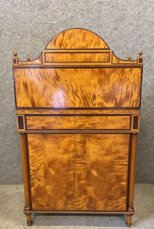 FINE GEORGE III SATINWOOD LADIES DESK - ADDITIONAL PHOTO 11