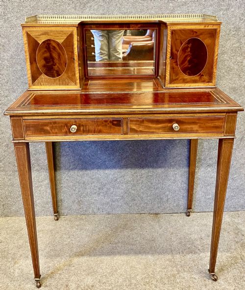 Sheraton Revival Bon Heur Du Jour Ladies Desk