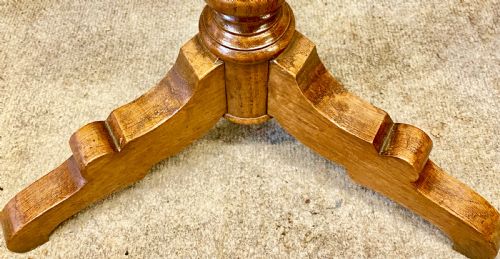 PAIR OF MEDIEVAL STYLE PLANT STANDS - ADDITIONAL PHOTO 5