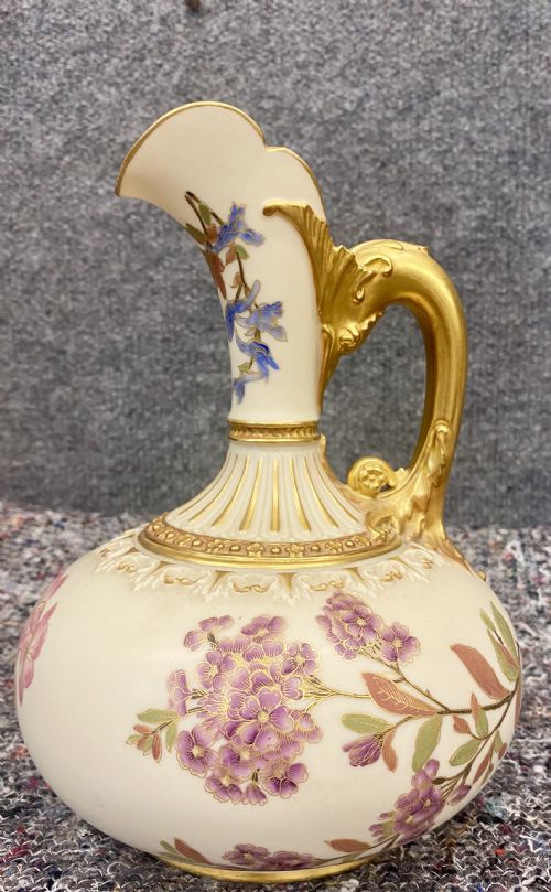 Fine Royal Worcester Jug.