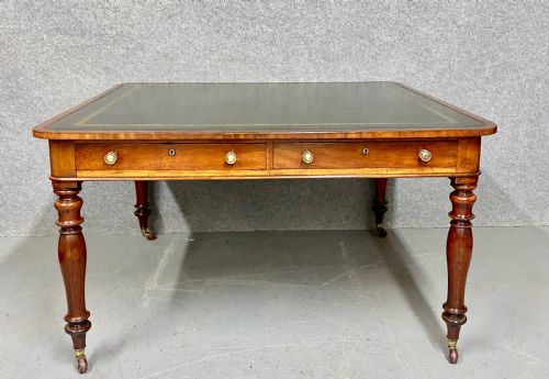 Large 19th.c. Mahogany Writing Table