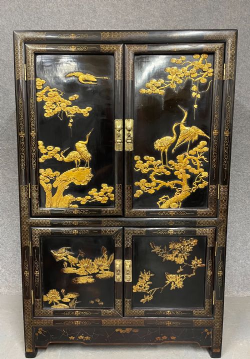 Superb Chinese Cabinet