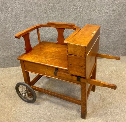 Good Golden Oak Jockey Scales