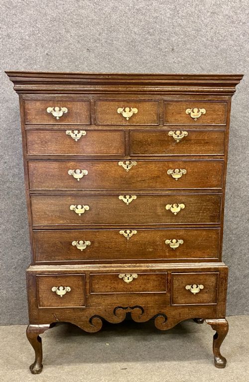 Early 18th.century Oak Tall Boy Chest on Chest