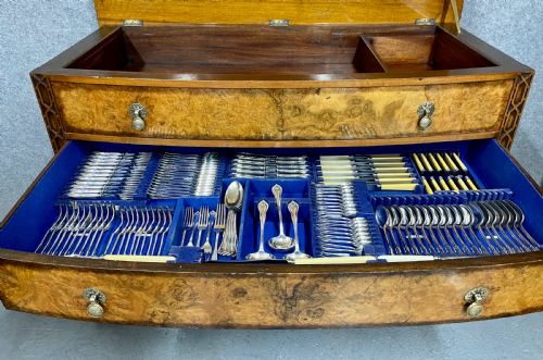fig 1. Mappin & Webb Canteen of Cutlery Serving Table