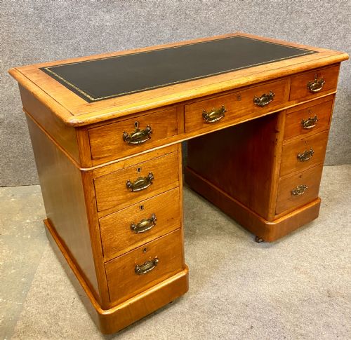 Small Late Victorian Walnut Desk