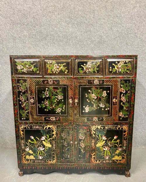Late Chinese Qing Dynasty Freestanding Cabinet