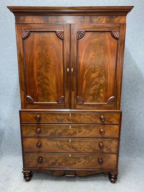 Superb Quality William IV Linen Press