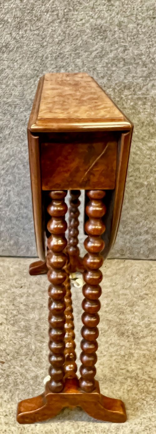 VICTORIAN BABY BURR WALNUT SUTHERLAND TABLE - ADDITIONAL PHOTO 4
